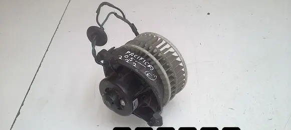 Chrysler Pacifica Heater fan/blower AY1661000347