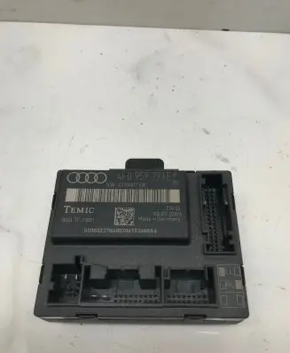 Audi A6 S6 C6 4F Door control unit/module 4F0959793E 02072006 4F0910793E