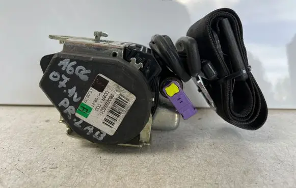 Audi A6 S6 C6 4F Front seatbelt 560788601 008R000 H10921