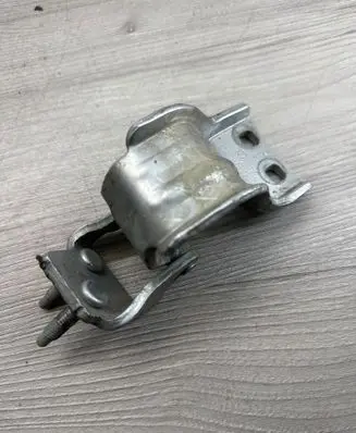 Volkswagen PASSAT B6 Tailgate/trunk/boot hinge 3C9827302D