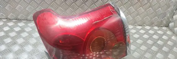 Toyota Avensis T250 Rear/tail lights