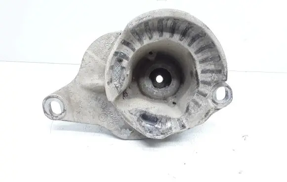 Volvo XC70 Coil spring/strut mount 8672095