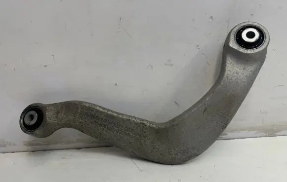 Porsche Macan (95B) Rear upper control arm/wishbone 8K0505324H