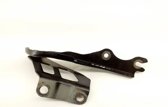 Mazda 2 Engine bonnet/hood hinges