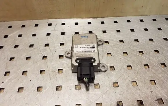 Opel Vectra C ESP acceleration yaw rate sensor 13665701 09184504 448801002011