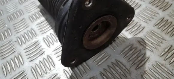 Ford Focus Coil spring mount 3m513k155eb