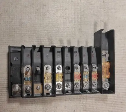 Volkswagen Transporter - Caravelle T5 Fuse box set 7H0937550 7H6970187AE