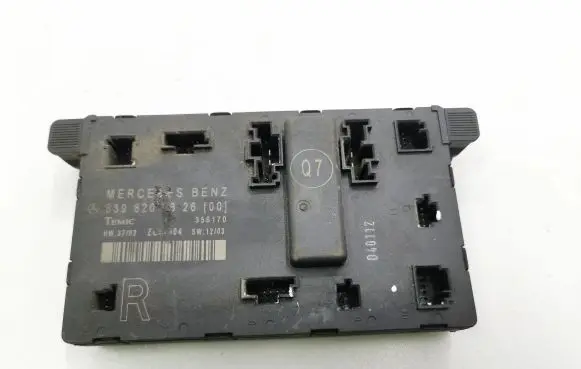 Mercedes-Benz Vito Viano W639 Door control unit/module 6398200326 639820032600