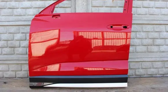 Audi Q3 F3 Front door 83F831051A