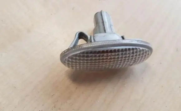 Mazda 6 Front fender indicator light p2829