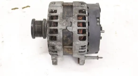 Volkswagen PASSAT B8 Generator/alternator 03L903023M5784890