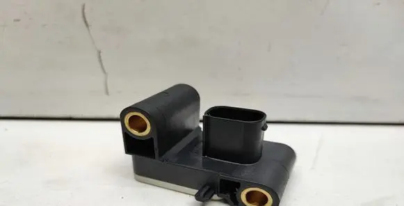 BMW 1 E82 E88 Airbag deployment crash/impact sensor 6956485
