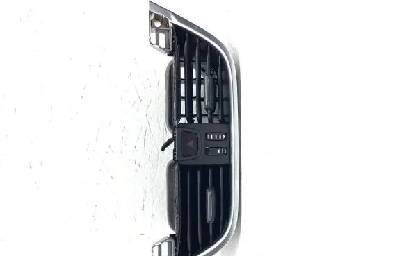 Ford Fiesta Dash center air vent grill H1BB19K617