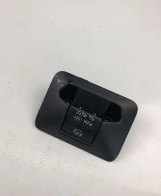 Volvo S80 Parking (PDC) sensor switch 31334637