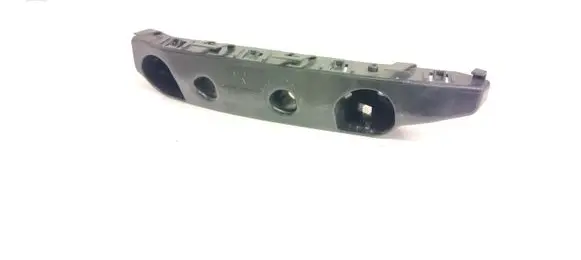 Nissan Pulsar Front bumper mounting bracket 622243ZL0A