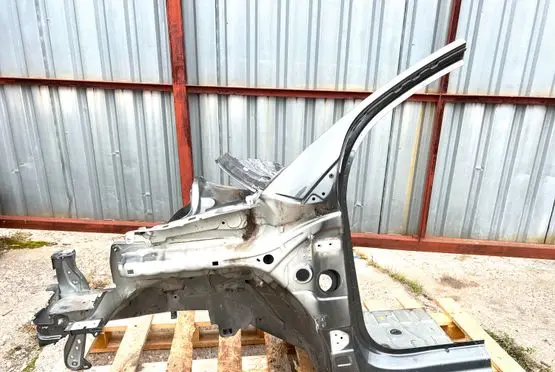 Front quarter panel