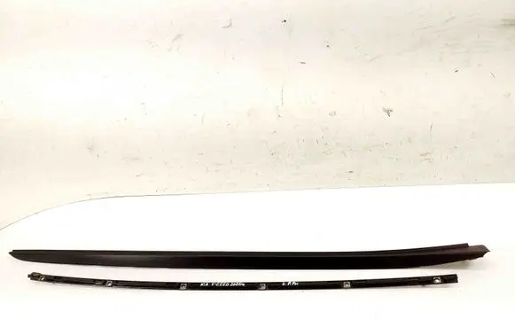 KIA Xceed Windshield trim 86142J7000 86134J7000
