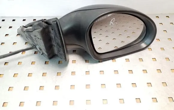 Seat Cordoba (6L) Manual wing mirror E9024142