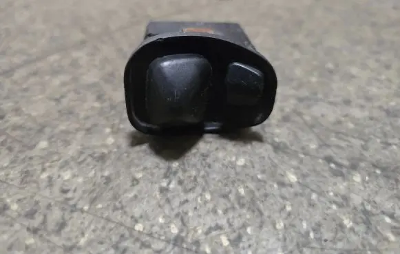 BMW 5 E34 Wing mirror switch 61311369331