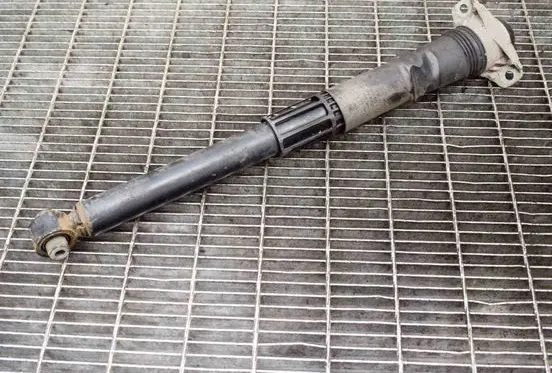 Volkswagen Tiguan Rear shock absorber/damper