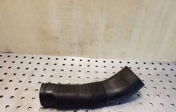 Skoda Fabia Mk2 (5J) Air intake hose/pipe 6Q0129618G
