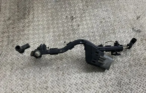 Peugeot 308 Glow plug wires 9814793180