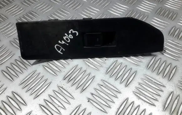 Toyota Verso Electric window control switch 8481005070 84810-05070