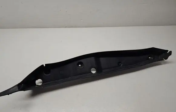 Mercedes-Benz S W222 Fender end trim 2228890125 A2228890125