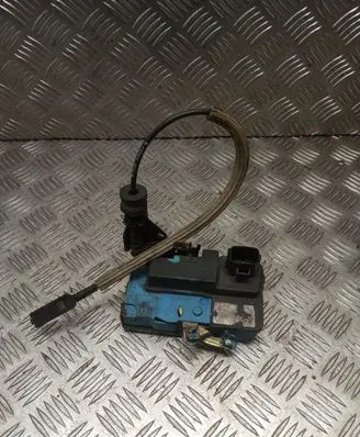 Volvo V70 Front door lock