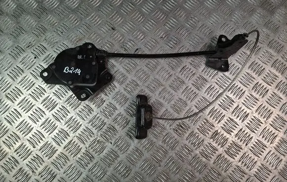 Hyundai Santa Fe Spare wheel mounting bracket 