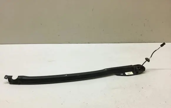 Chrysler Town u0026 Country V Seal rubber (tailgate) 68078773AC 3029859B 68078773