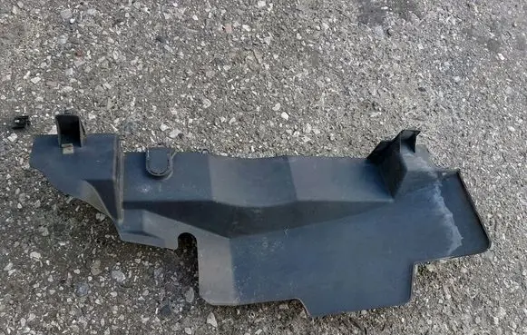 Citroen Jumpy Intercooler air guide/duct channel 1400314980