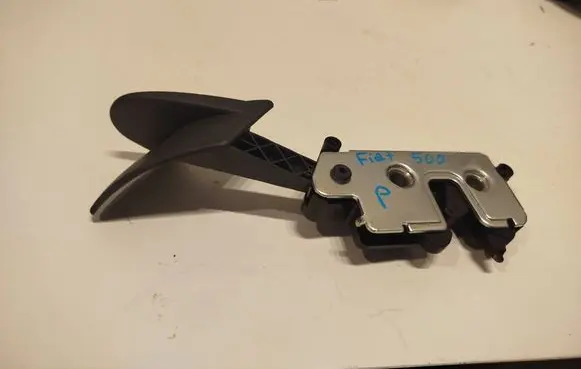 Fiat 500 Seat back rest control lever/handle 