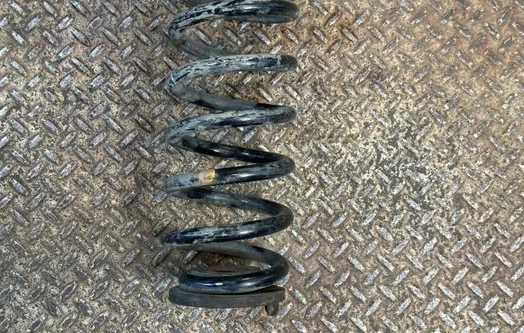 Audi A3 S3 A3 Sportback 8P Rear coil spring