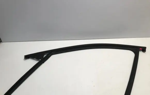 Mazda CX-60 Front door window/glass frame 2J071128 C0HGZ04