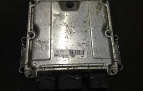 Citroen Xsara Picasso Engine control unit/module 0281010595 edc15c268