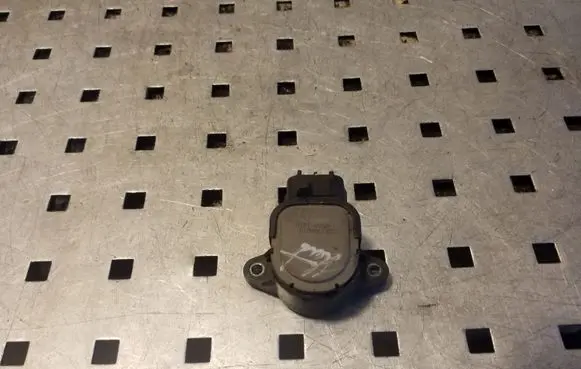 Subaru Outback Throttle valve position sensor 22633AA210 1985001210