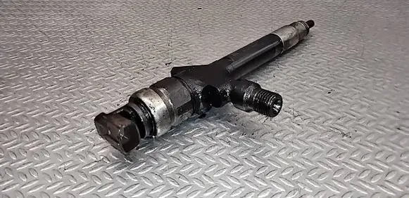 Mazda 5 Fuel injector RF7J13H50