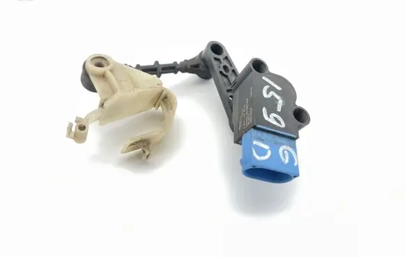 Jaguar XK - XKR Rear air suspension level height sensor 8W833C280BE