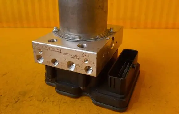 Mercedes-Benz EQS V297 ABS Pump A2979007217 A2239018614 A2979021607