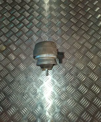 Audi A6 S6 C6 4F Engine mount bracket 4F01993820