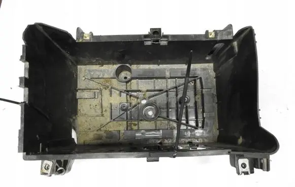 Battery box tray