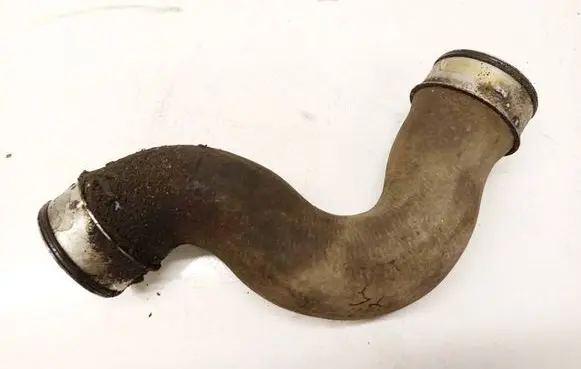 Skoda Octavia Mk2 (1Z) Intercooler hose/pipe 