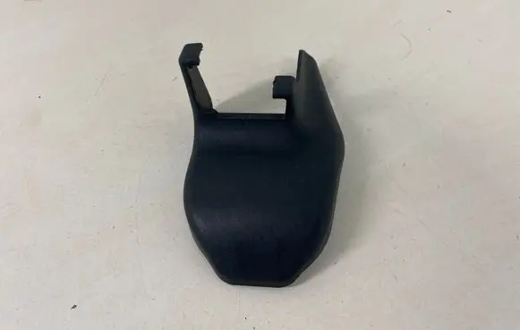 Toyota Avensis T270 Front driver seat rail trim 7212405010