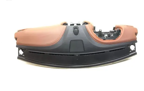 Maserati Ghibli Dashboard 105821635C 105821638C