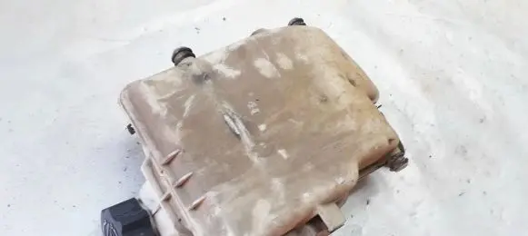 Peugeot 206 Coolant expansion tank/reservoir 9625010980 9630834780