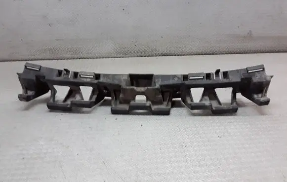Renault Megane II Rear bumper mounting bracket 8200074445