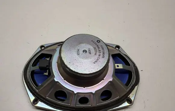 Dodge Charger Front door speaker 52851560AA 7Y612A 2677744