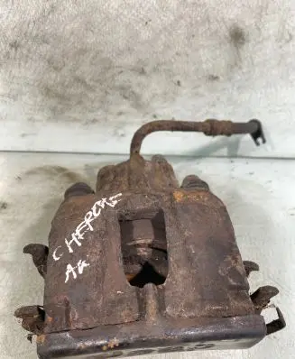 Jeep Grand Cherokee (WK) Rear brake caliper