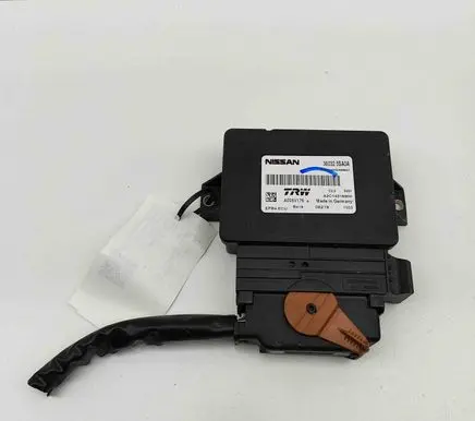 Nissan Leaf II (ZE1) Rear brake EMF control unit/module A2C14318900 360325SA0A